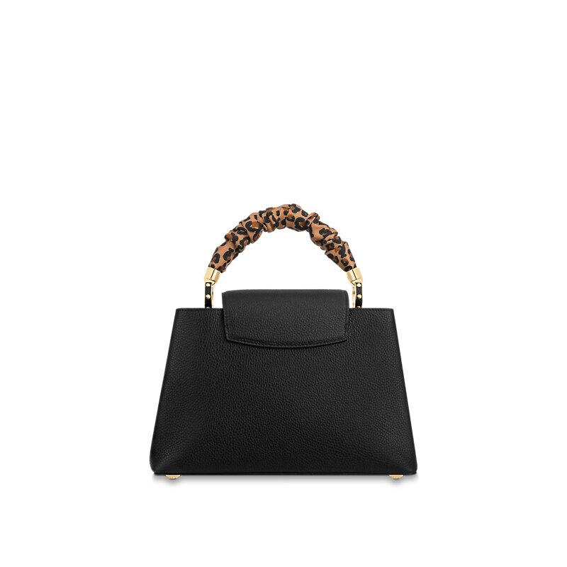 What's in my Vuitton bag - organisation du Capucines MM △ lepointJenn △ 